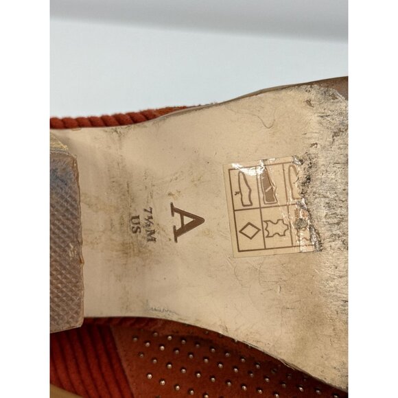 Anthropologie Studded Suede Ankle Booties Orange Block Heel Size 7.5 - Picture 9 of 13